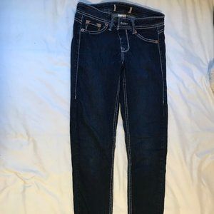 Fragile Skinny Jeans